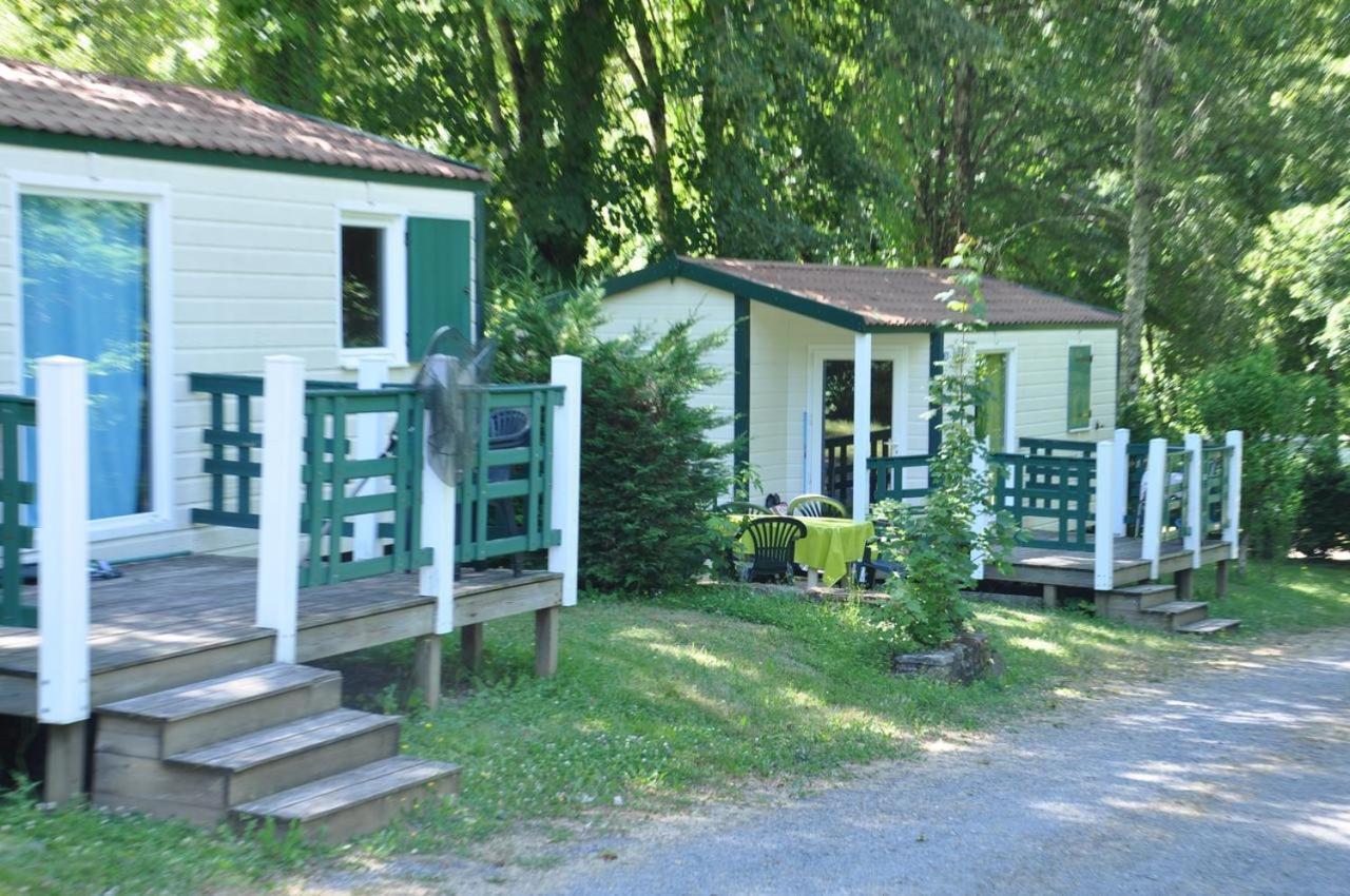 Les Chalets Du Moulin Du Chatain 4 Payzac  Exterior foto